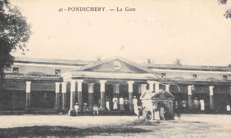 08-04 - Pondichery - gare - 1